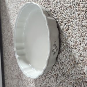 Pfaltzgraff Heirloom 9" quiche